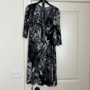Work dress with flowers